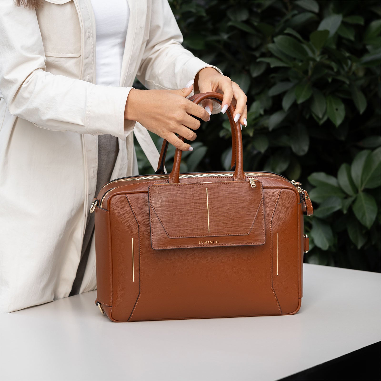 mimi MiMi | External Pocket – La Mansio